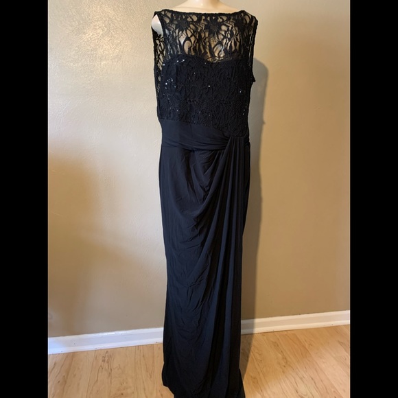 Lauren Ralph Lauren Dresses & Skirts - Lauren Ralph Lauren size 18 Elegant black evening cocktail gown lace and wrap